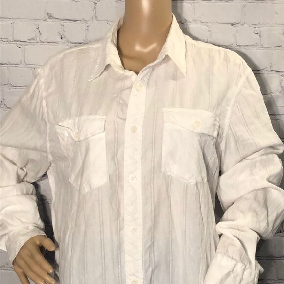 Carbon Classic Fit Button Down White Blous… - Picture 2 of 8